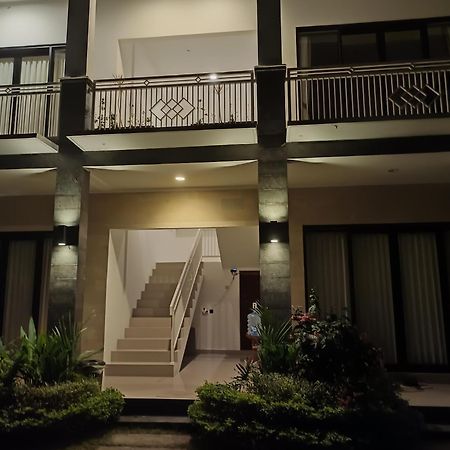 Limun Guesthouse Amlapura Zewnętrze zdjęcie