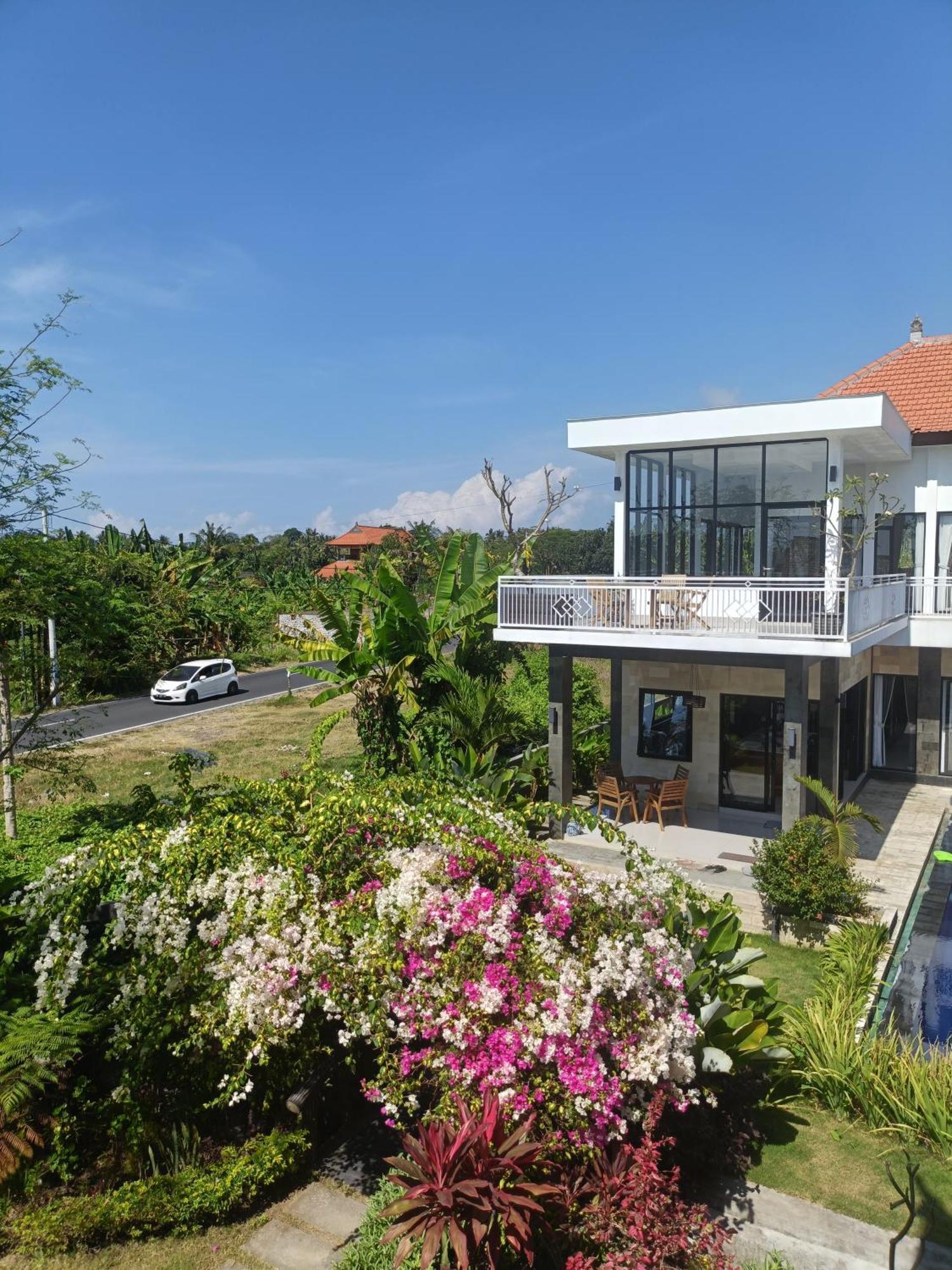 Limun Guesthouse Amlapura Zewnętrze zdjęcie