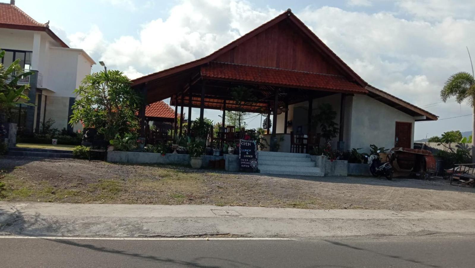 Limun Guesthouse Amlapura Zewnętrze zdjęcie